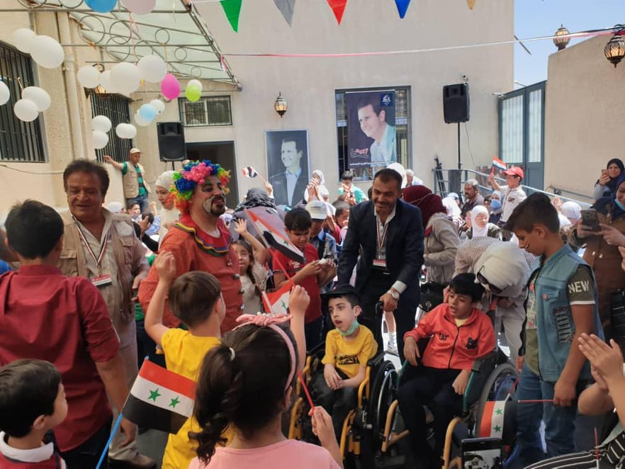 دام برس : دام برس | حفل خيري لأطفال من أسر الشهداء وذوي الاحتياجات الخاصة والأيتام والمكفوفين تأييداً للدكتور بشار الأسد